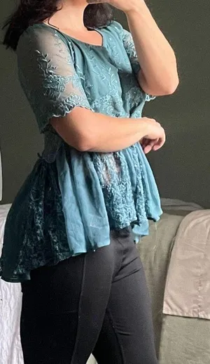 Sheer Emerald Green Embroidered Top size S thumbnail 2