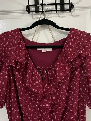 LOFT Flowy Chiffon Midi Dress Maroon Floral Ruffle cap Sleeve Sz M Fem Romantic thumbnail 10