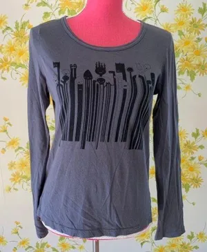 Marc by MarcJacobs printed long sleeve size L thumbnail 1