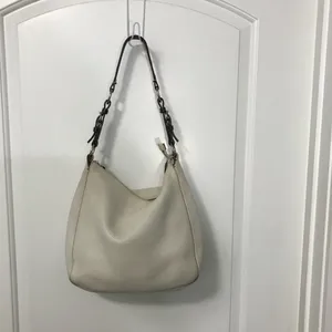 Coach Chelsea Cream Pebble Leather Hobo Shoulder Bag EUC Vintage thumbnail 2