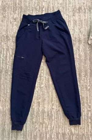 FIGS Scrub Pants thumbnail 1