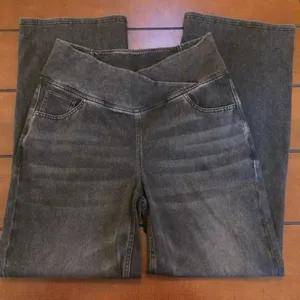 NWT Halara flex denim black large pants jeans thumbnail 2