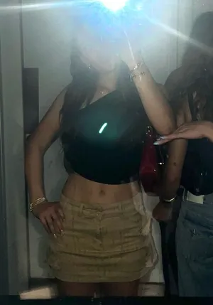 Cargo Mini Beige Skirt Green Size M thumbnail 3