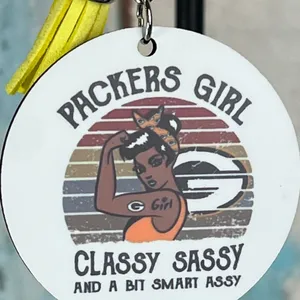 NFL Inspired Packers Girl Round Keychain With Tassel New thumbnail 2