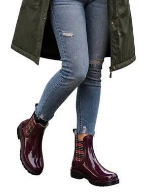 Burgundy Chelsea Ankle Rain Boots Size 9 Waterproof Plaid Elastic NWT thumbnail 1