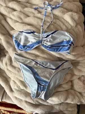 Hollister Bikini Set thumbnail 1