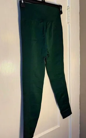 Abercrombie and Fitch YPB Forest Green Leggings Size S thumbnail 2