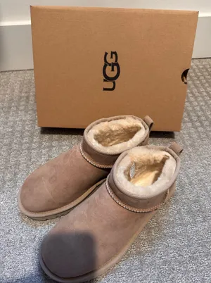 UGG Ultra mini thumbnail 1