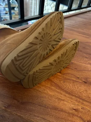 UGG‎ Diara Slip-On Loafer Walking Boots Size 7 thumbnail 5