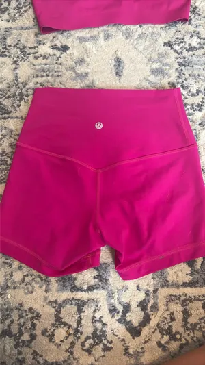 Lululemon sports bra and shorts set thumbnail 5