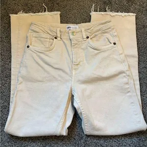 Zara Cream Straight Leg Jeans thumbnail 1