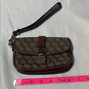 Vintage Dooney & Bourke wristlet-brown and tan thumbnail 2
