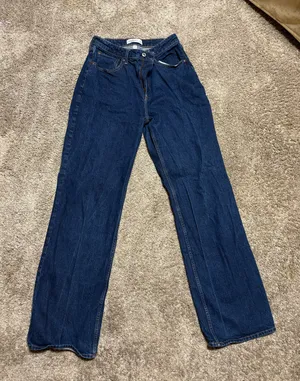 Abercrombie 90s Relaxed High-Rise Jeans thumbnail 1