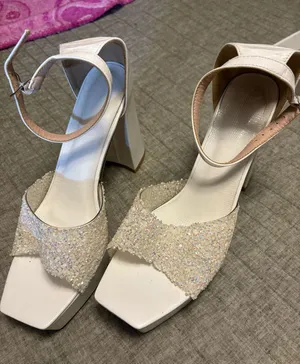 High sparkly white heals Size 10.5 thumbnail 1