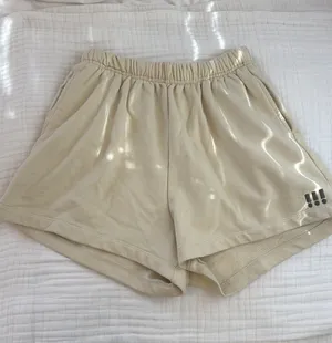 Daily Drills Cream Sweat Shorts M/L thumbnail 1