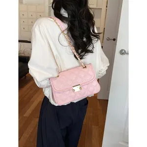 Chic Carryalls Pink Quilted Chain Crossbody Bag thumbnail 4