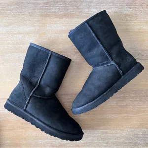 Ugg Australia Black Classic Boots 7 thumbnail 1