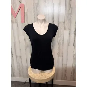 Maurices 24/7 Black Scoop Neck T Shirt Size Medium Stretch Basic Short Sleeve Te thumbnail 2