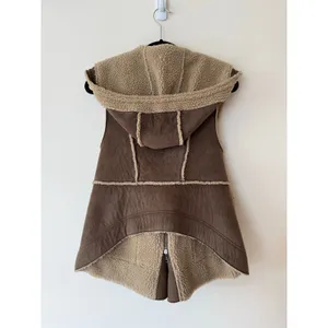 Robbi & Nikko Hooded Vest Women's Medium Brown Faux Suede Sherpa Sleeveless thumbnail 2