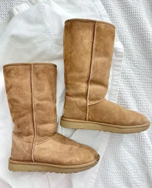 UGG classic tall II boots Chestnut thumbnail 1