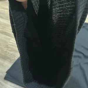 Black Sleeveless Top and Shorts Set - lounge set thumbnail 2