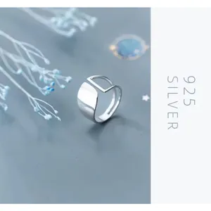 Boutique Unisex Unique,‎ 925 Silver Minimalist Ring, Adjustable thumbnail 4