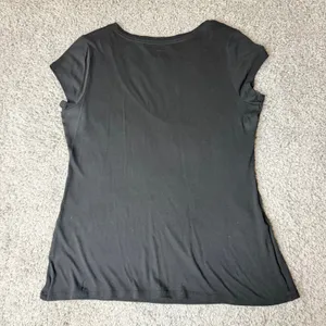 Express Womens Black V-Neck Sequin Rose Graphic Tee Cap Sleeve Top Size M thumbnail 2