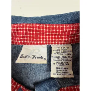 Bobbie Brooks Womens Denim Heart Embroidered Short Sleeve Button Down Shirt thumbnail 2