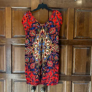 Anthropologie Maeve Women’s Red Medallion Mini Shift Dress‎ Size XS Abstract thumbnail 4