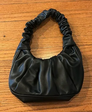 Rouched shoulder bag Black thumbnail 1