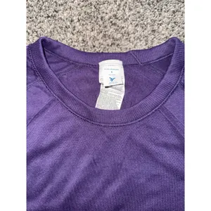 Old Navy Women's Purple Fluid Seamless Go Dry Tee Size Small thumbnail 4