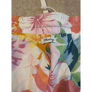 Hurley Brand Tropical Floral Hibiscus Drawstring Shorts White Multi XL NWT thumbnail 5