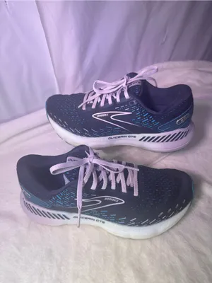 Brooks Navy with Teal Accent Running Shoe thumbnail 3