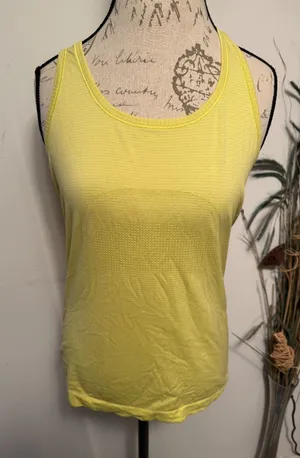Lululemon Swiftly Tech‎ Racerback Tank Top Yellow Size 10 Athletic Running Gym thumbnail 1