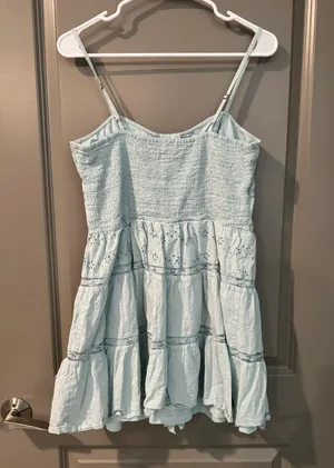 Dress thumbnail 2