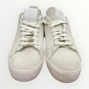 Adidas Stan Smith Ivory Off White Suede LaceUp Logo Sneakers Size US 7 thumbnail 1