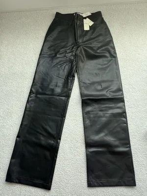 Abercrombie 90s Relaxed High-Rise Leather Pants thumbnail 3