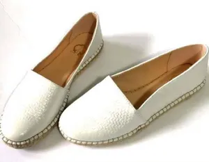 C. Wonder Margot White Embossed Leather Espadrille Flats Slip On Size 9 thumbnail 1