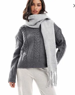 Bershka Gray Sweater thumbnail 2