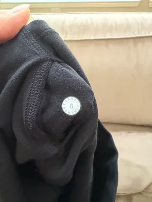 Black Lululemon Cropped Leggings thumbnail 4