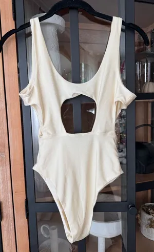 Oh polly bodysuit vneck cutouts seamless scoop open back ivory satin sexy top thumbnail 1