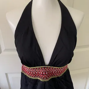 👀FINAL SALE 👉DONATING DKNY Swim halter black yarn 🧶 waist size m medium thumbnail 3