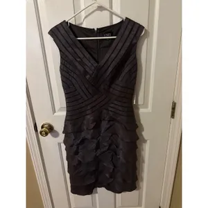 Adrianna Papell Womens Metallic Tiered Ruffle Cocktail‎ Dress Charcoal Grey 8 thumbnail 2