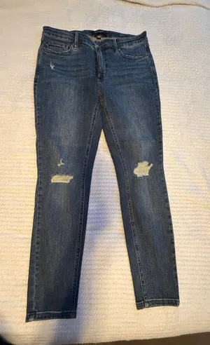 Judy Blue Jeans thumbnail 1