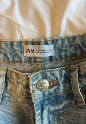 ZARA Jean Shorts thumbnail 3