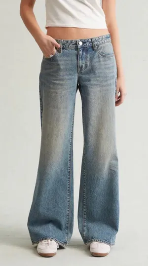 PacSun Casey Low-Rise Baggy Jeans thumbnail 1
