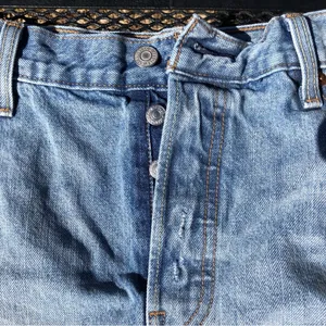 Levi's | 501 Button Fly Distressed Cut Off Short Size 33 100% Cotton thumbnail 3