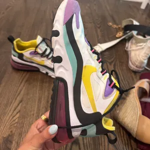 Nike Air Max Shoes thumbnail 3