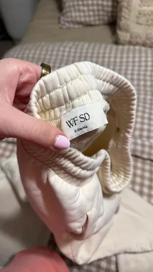 White Fox Boutique x Sarah’s Day Sweatpants thumbnail 4