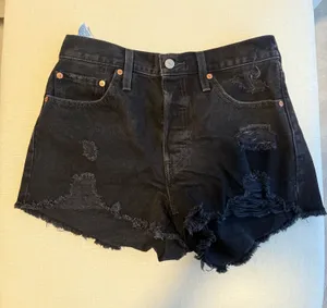 Levi’s 501 Denim Shorts thumbnail 1